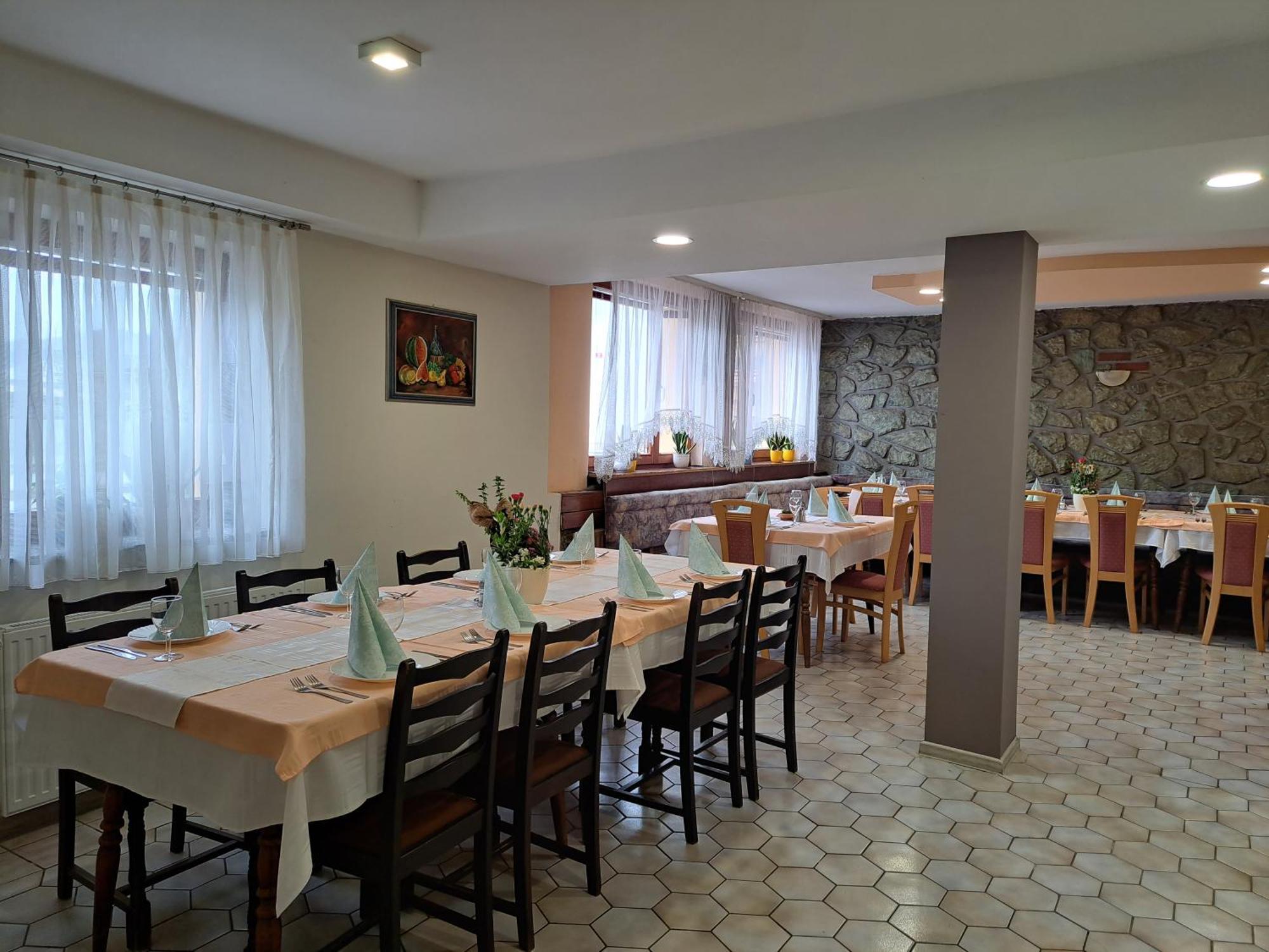 Guesthouse Zivko Dobrovce Dış mekan fotoğraf