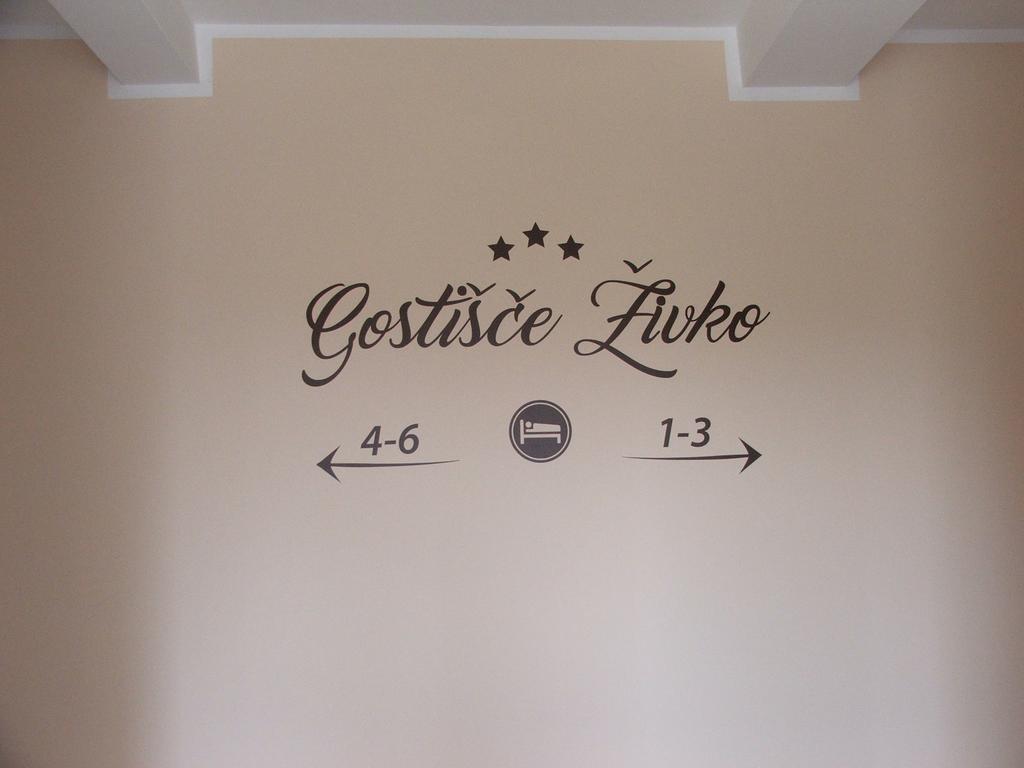 Guesthouse Zivko Dobrovce Dış mekan fotoğraf
